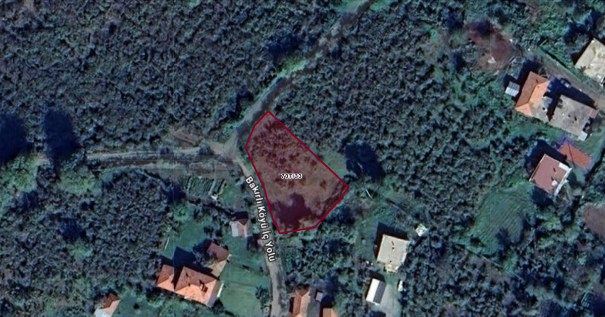 Sakarya Ferizli Bakırlı Mahallesinde Satılık İmarlı Arsa Ada 707 Parsel 33